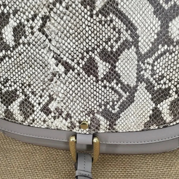 Antonio Milani Leather Reptile Flap Bag - Picture 3 of 10